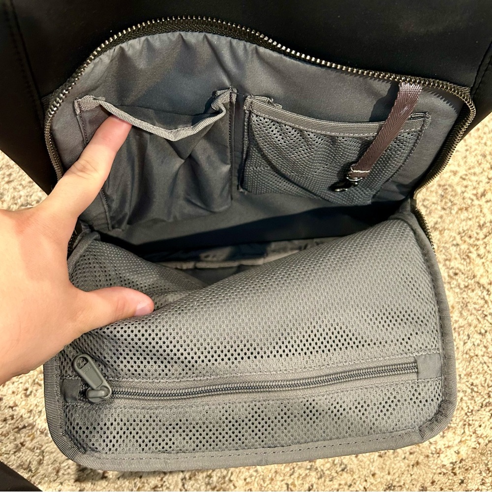 Freshly Picked OG Seoul Backpack in Black - Picture 6 of 6